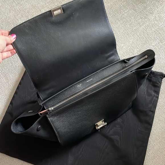 Celine Black Trapeze Bag - Picture 14 of 16